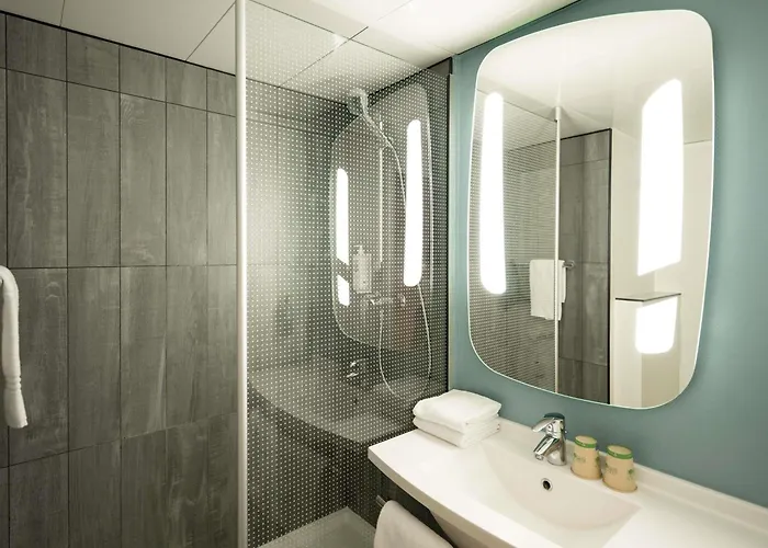 Hotel ibis Paris Gare de Lyon Ledru Rollin
